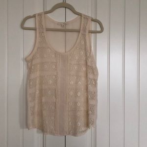 Lush lace tank size m